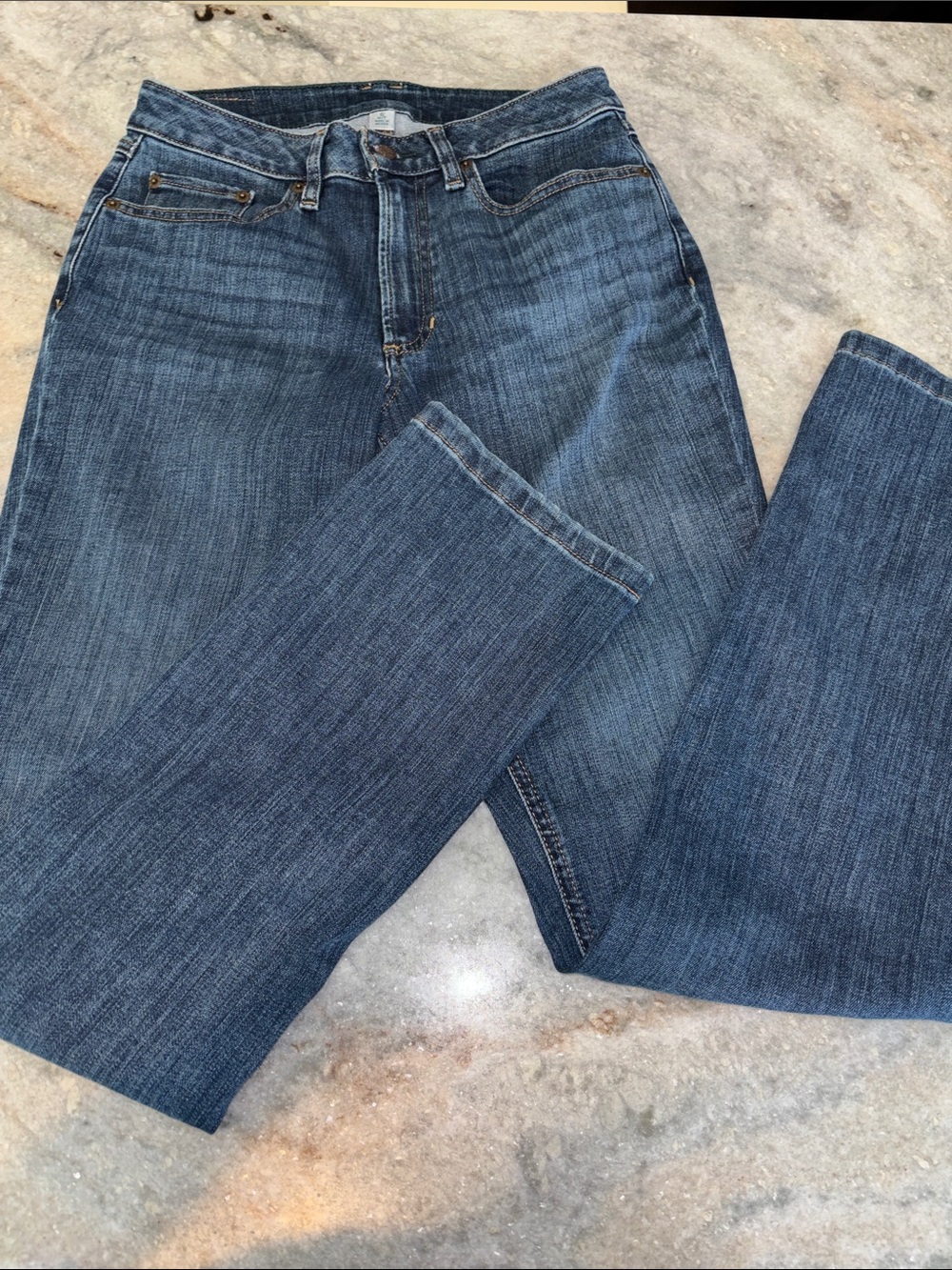 L.L. Bean Beanflex straight fit jeans, size 6